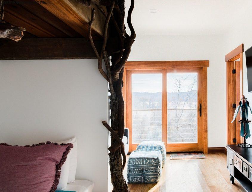 Upstream Riverview Asheville Day Bed and Patio Upstream Riverview Asheville Day Bed and Patio