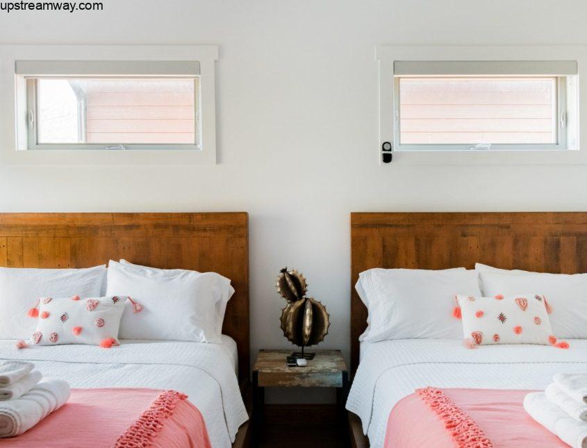 Upstream Riverview Vacation Rentals Two Beds in a Bedroom Upstream Riverview Vacation Rentals Two Beds in a Bedroom