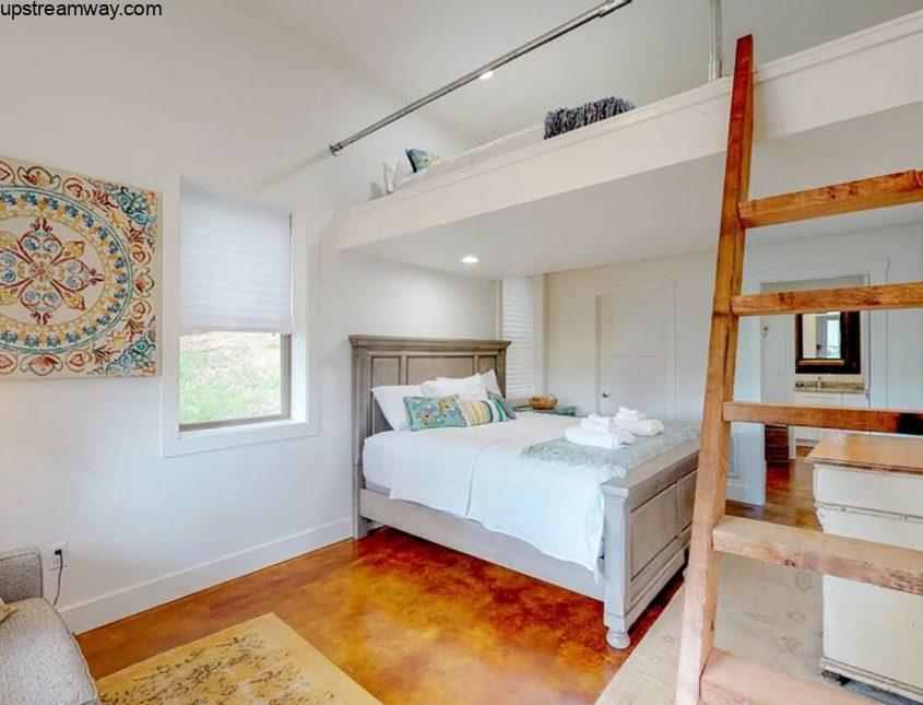 Ladder to Bed Ladder to Bed